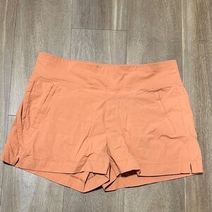 Athleta Trekkie North Shorts women's